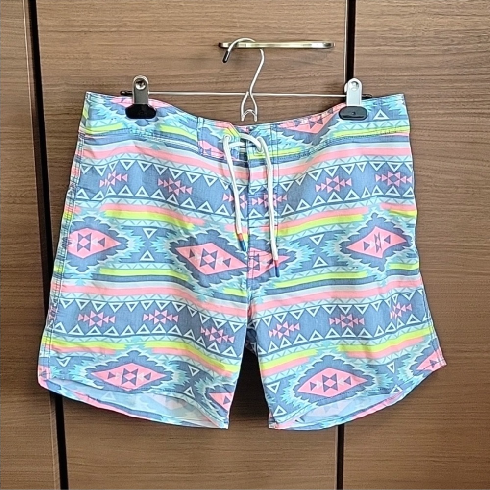 Chubbies swim trunks mens size 34